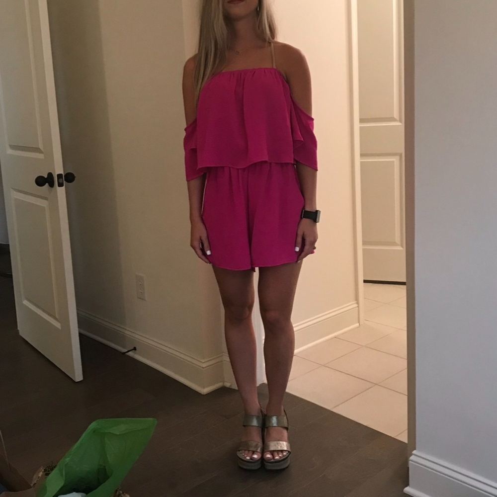 Pink Off-Shoulder Romper - Picture 3 of 3